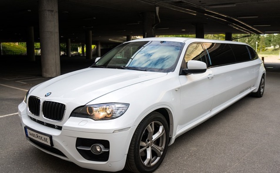 white BMW limo